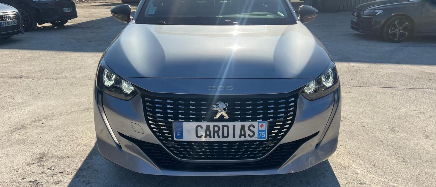 PEUGEOT 208 -3ANS 